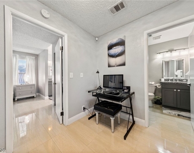 449 Rutherford Circle - Photo Thumbnail 22