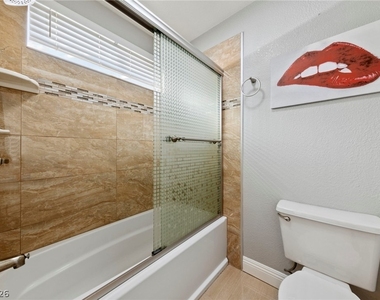 449 Rutherford Circle - Photo Thumbnail 25