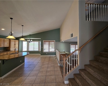 8244 Gilmore Avenue - Photo Thumbnail 7