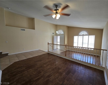8244 Gilmore Avenue - Photo Thumbnail 6