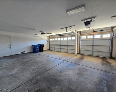 8244 Gilmore Avenue - Photo Thumbnail 42