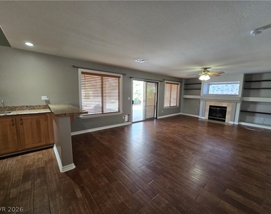 8244 Gilmore Avenue - Photo Thumbnail 13