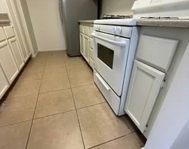 4865 S Torrey Pines Drive - Photo Thumbnail 8
