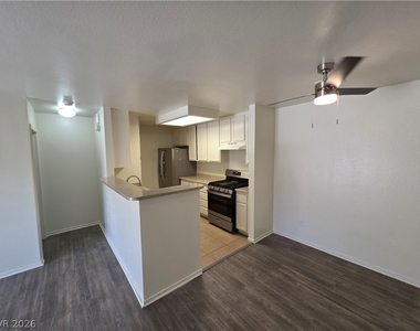 4865 S Torrey Pines Drive - Photo Thumbnail 25