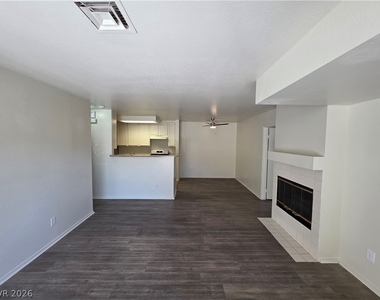 4865 S Torrey Pines Drive - Photo Thumbnail 18