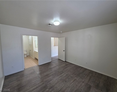 4865 S Torrey Pines Drive - Photo Thumbnail 55
