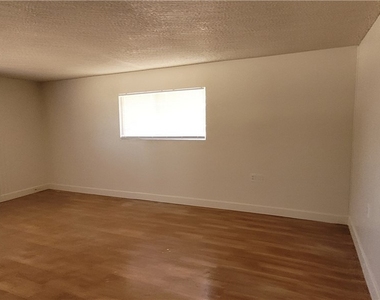 4341 San Mateo Street - Photo Thumbnail 19