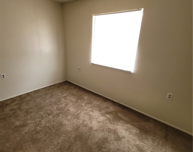 4341 San Mateo Street - Photo Thumbnail 26