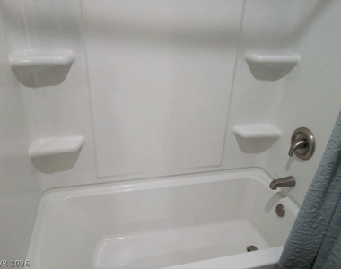 4341 San Mateo Street - Photo Thumbnail 12