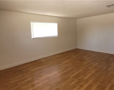 4341 San Mateo Street - Photo Thumbnail 28