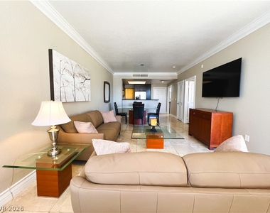 270 E Flamingo Road - Photo Thumbnail 19