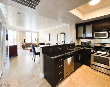 270 E Flamingo Road - Photo Thumbnail 5