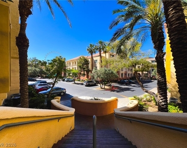 270 E Flamingo Road - Photo Thumbnail 2