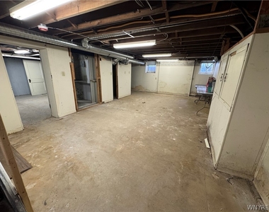 117 W Humboldt Parkway - Photo Thumbnail 12