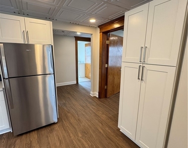 117 W Humboldt Parkway - Photo Thumbnail 6