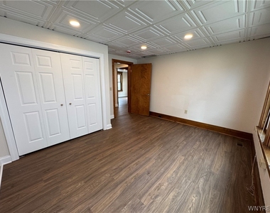 117 W Humboldt Parkway - Photo Thumbnail 7
