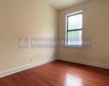 270 Fort Washington Avenue - Photo Thumbnail 2