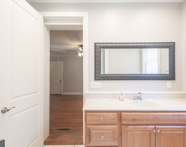 356 Jackson Street - Photo Thumbnail 9