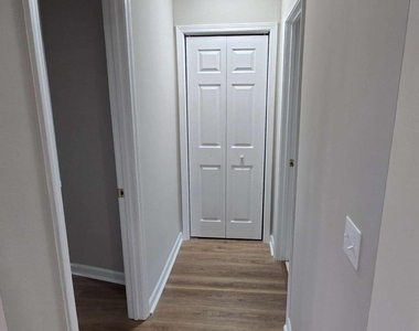 3025 Mangum Drive - Photo Thumbnail 11
