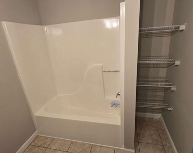 3025 Mangum Drive - Photo Thumbnail 15