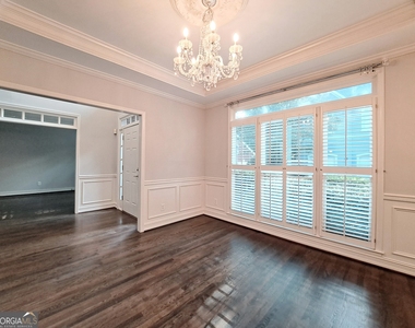2242 Lenox Walk Ne - Photo Thumbnail 12