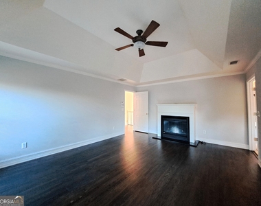 2242 Lenox Walk Ne - Photo Thumbnail 42