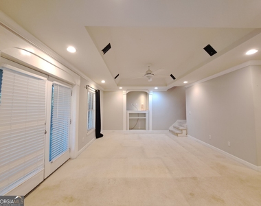 2242 Lenox Walk Ne - Photo Thumbnail 59