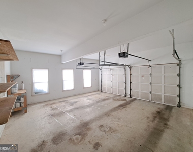 2242 Lenox Walk Ne - Photo Thumbnail 20
