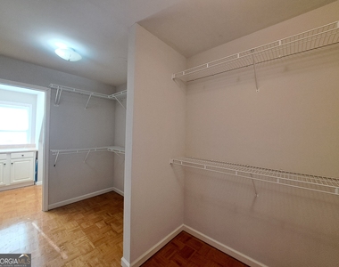 2242 Lenox Walk Ne - Photo Thumbnail 50