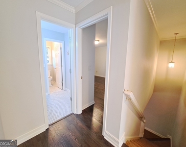 2242 Lenox Walk Ne - Photo Thumbnail 51