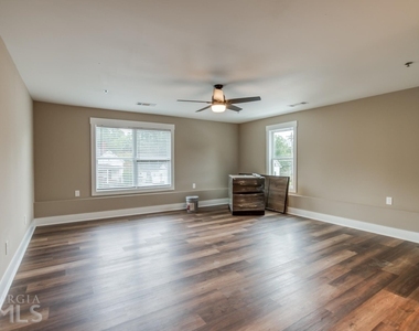 224 Alcovy Street - Photo Thumbnail 3