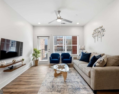 2025 W Iris Drive Se - Photo Thumbnail 1
