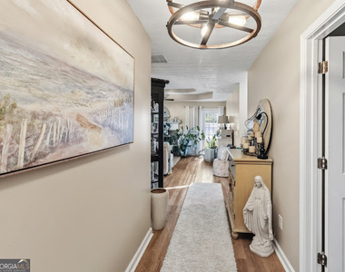 20 Shenandoah Lane - Photo Thumbnail 1