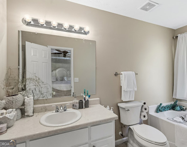 20 Shenandoah Lane - Photo Thumbnail 5