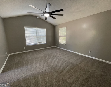 7177 Hazelwood Drive - Photo Thumbnail 9