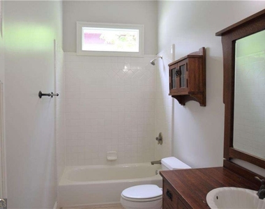 242 Dodd Avenue Sw - Photo Thumbnail 12