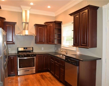 242 Dodd Avenue Sw - Photo Thumbnail 5