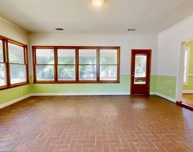 1005 Seminole Trail - Photo Thumbnail 24