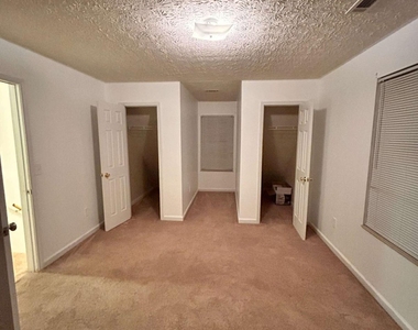 9268 Club View Trace - Photo Thumbnail 7