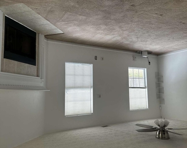 9268 Club View Trace - Photo Thumbnail 4