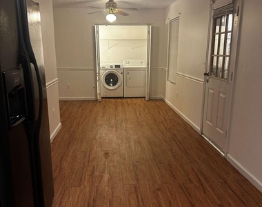 9268 Club View Trace - Photo Thumbnail 5