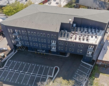 456 Flat Shoals Avenue Se - Photo Thumbnail 22