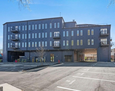 456 Flat Shoals Avenue Se - Photo Thumbnail 24