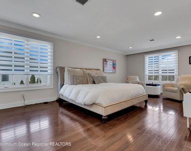 13 Valley Forge Road - Photo Thumbnail 34