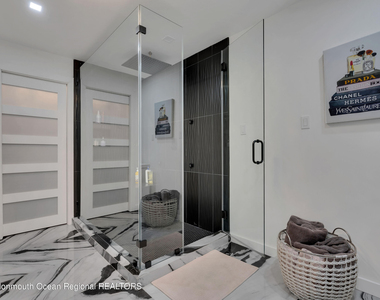13 Valley Forge Road - Photo Thumbnail 37