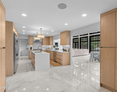 13 Valley Forge Road - Photo Thumbnail 12