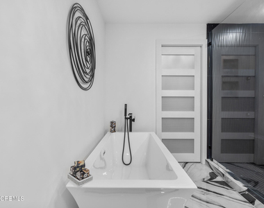 13 Valley Forge Road - Photo Thumbnail 28
