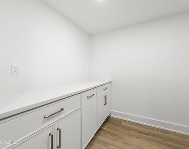 427 Hoyt Street - Photo Thumbnail 41