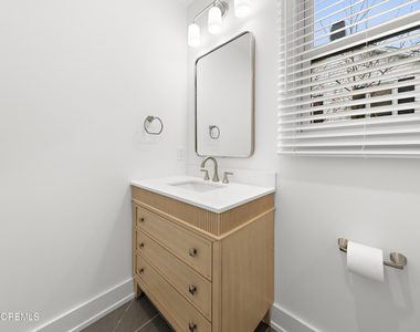 427 Hoyt Street - Photo Thumbnail 29