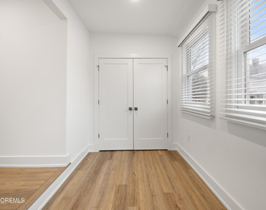 427 Hoyt Street - Photo Thumbnail 20